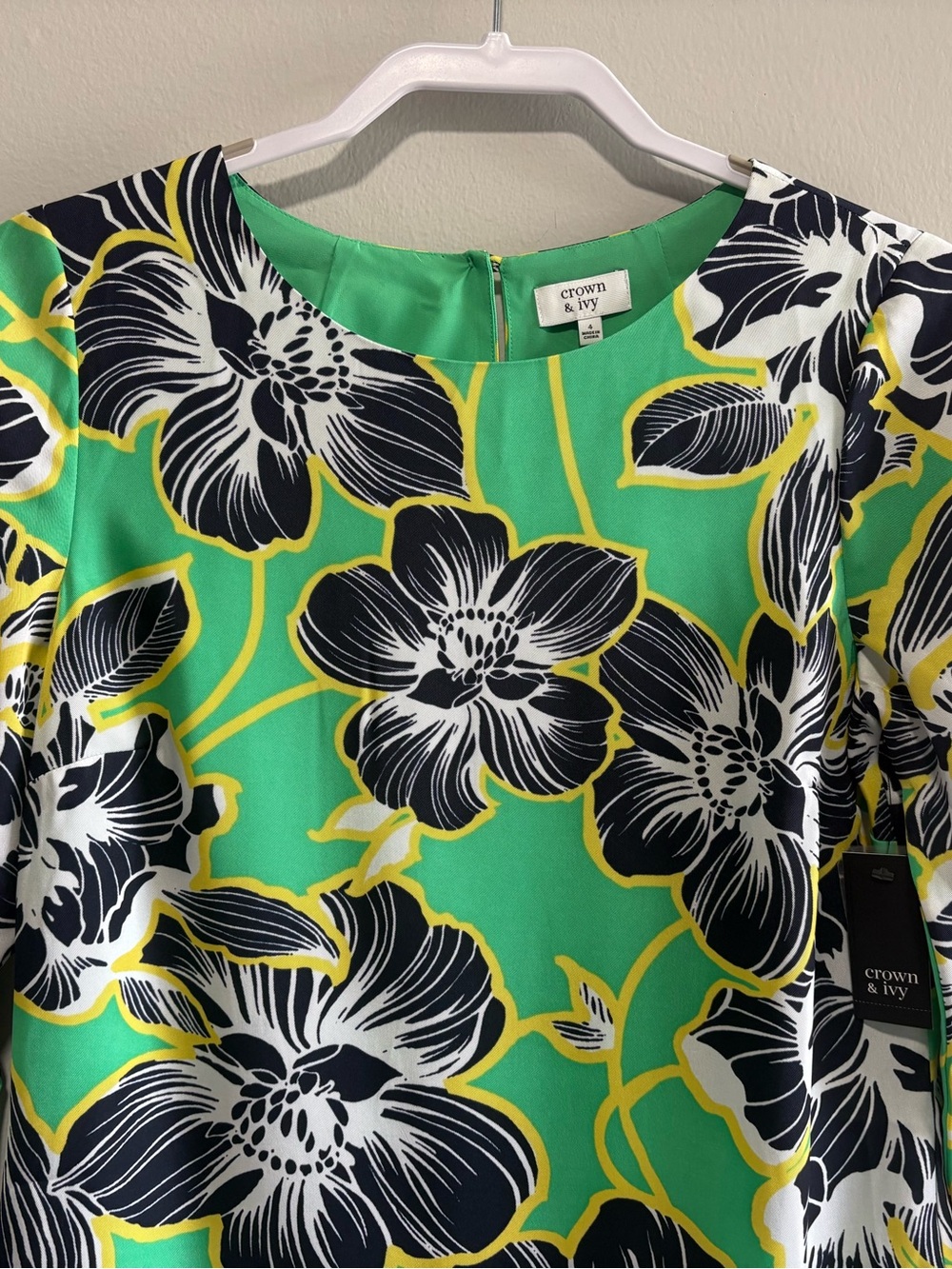 NWT Crown & Ivy Green Floral Shift Dress Size 4 Lined 3/4 Sleeve Preppy Resort - Picture 2 of 10